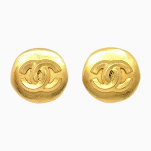Goldfarbene Knopfohrringe von Chanel, 2 . Set
