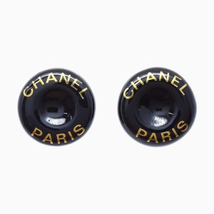Chanel 1997 Button Logo Pendientes negros con clip 69904. Juego de 2