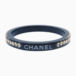 Bracciale rigido nero di Chanel