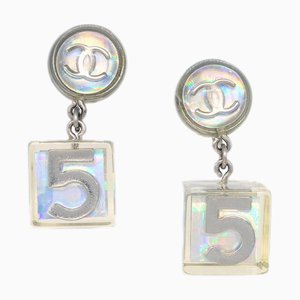 Pendientes Chanel Dangle Cube con clip de plata 97P 131979. Juego de 2