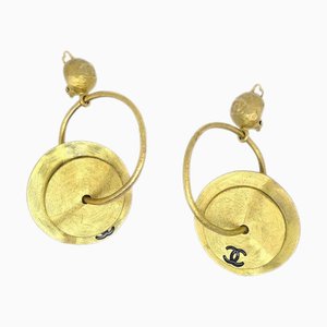 Pendientes de aro Chanel colgantes con clip dorado 94A 99559. Juego de 2