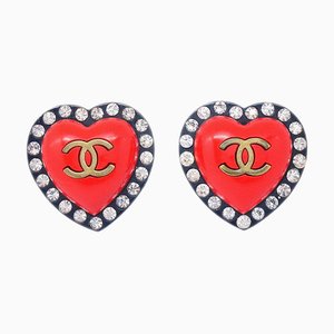 Pendientes Chanel Heart de diamantes de imitación con clip rojo 95P 45673. Juego de 2