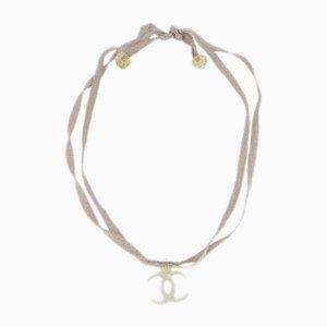 Halsketten-Anhänger aus Acryl von Chanel
