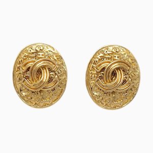 Pendientes Chanel ovalados de oro con clip 95A 141169. Juego de 2