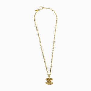 Gesteppte CC Halskette mit goldenem Kettenanhänger von Chanel