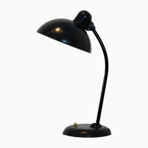 Lámpara de mesa ajustable de acero negro atribuida a Christian Dell para Kaiser Idell, años 30
