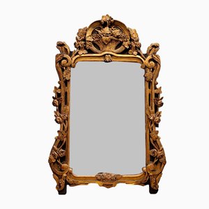 Espejo Regency del siglo XVIII de madera tallada y dorada, Francia