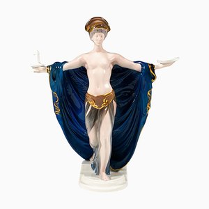 Statuetta in porcellana dedicata al tempio attribuita a Liebermann Rosenthal Selb, Germania, metà XIX secolo