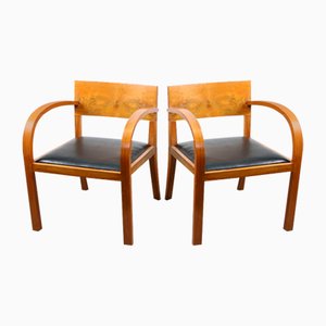 Sillones italianos Art Déco grandes de madera y cuero sintético negro. Juego de 2