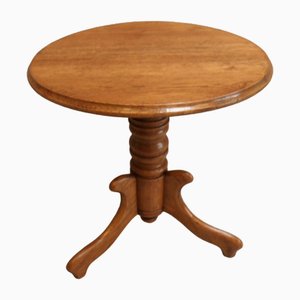 Vintage Round Oak Side Table, 1930s
