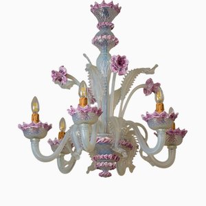 Lámpara de araña de cristal de Murano opalescente con aplicaciones de pasta de vidrio rosa, años 60