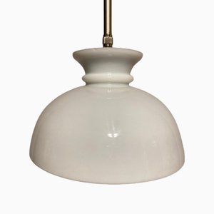 Lampada da cucina in vetro opalino riciclato di paralume in vetro vintage, anni '50