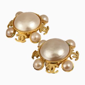 Fake Pearl Coco Mark Earrings 25 Engraved Gp Gold Womens Itndnzpei30q from Chanel, Set of 2