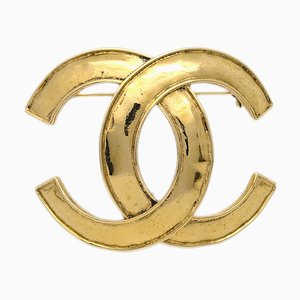 Goldfarbene Brosche von Chanel