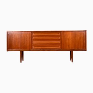 Credenza in teak di Johannes Andersen, anni '60