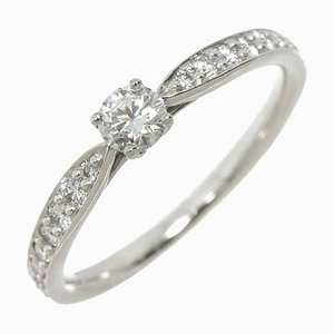 Anello Harmony in platino con diamanti di Tiffany & Co.