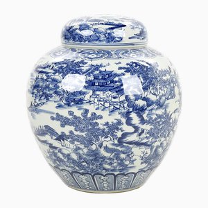Olla de cerámica asiática con tapa