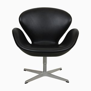 Chaise Swan en Cuir Grace Noir par Arne Jacobsen