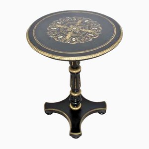 Mesa pedestal francesa de madera ebonizada Napoleon III, bordes de bronce dorado dorado