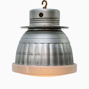 Lámpara colgante industrial vintage de vidrio de mercurio de Adolf Meyer para Zeiss Ikon