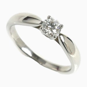 Anello Harmony in platino con diamanti di Tiffany & Co.
