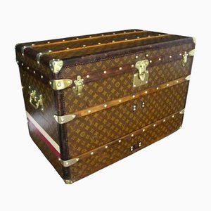 Trunk from Louis Vuitton, 1920s