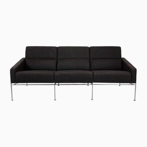3 Seater 3303 Sofa in Gray Hallingdal Fabric from Arne Jacobsen, 1980s