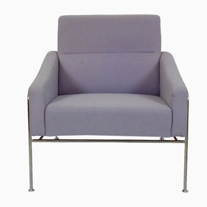 3301 Airport Chair in Purple Fabric from Arne Jacobsen, 1980s