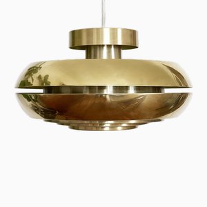 Lámpara colgante de aluminio dorado de T. Røste & Co., años 60