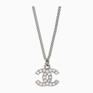 Colgante de collar de plata con diamantes de imitación de Chanel