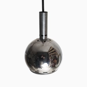 Lampada a sospensione Space Age Ball in metallo cromato con riflettore, anni '70