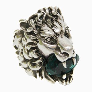 Anello a forma di testa di leone in metallo e cristalli di Gucci
