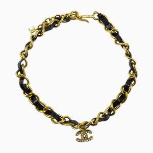 CC Halskette mit Strass-Anhänger in Gold & Schwarz von Chanel