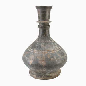 Türkische Vintage Vase aus Metall mit rustikaler Oberfläche