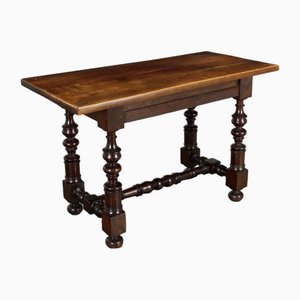 18th Century Baroque Table in Walnut, Italy