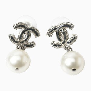 CC Earrings from Chanel, Set of 2