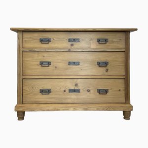 Art Nouveau Chest of Drawers in Spruce