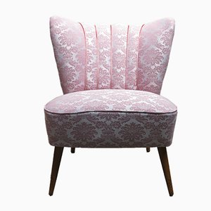 Poltrona da cocktail Mid-Century rosa con gambe in legno