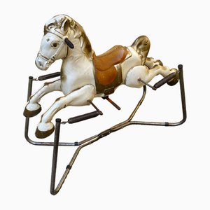 Cavallo a dondolo, anni '50