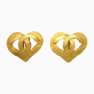 Pendientes de clip con forma de corazón de oro de Chanel. Juego de 2