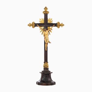 Escultura portuguesa de Jesucristo crucificado