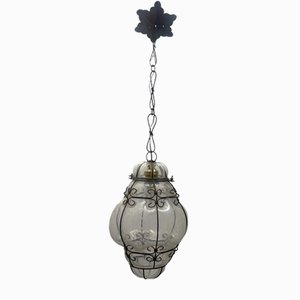 Lámpara colgante de hierro forjado y cristal de Murano, años 50
