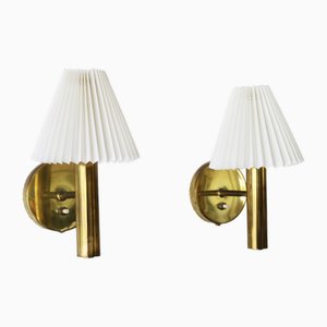 Lampade da parete in ottone di Sven Mejlstrøm per Mejlstrøm Belysning, Scandinavia, anni '60, set di 2