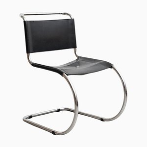 Poltrona Mr10 in pelle nera attribuita a Ludwig Mies Van Der Rohe, anni '60