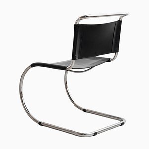 Poltrona Mr10 in pelle nera attribuita a Ludwig Mies Van Der Rohe, anni '60