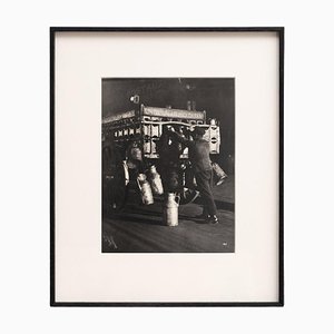Brassaï, Immagine in bianco e nero, 1930, Stampa fotografica, Incorniciato