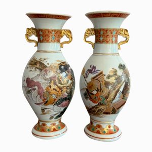 19th Century Porcelain Chinese Famille Vercv Vases, 1880s
