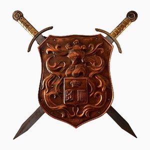 Escudo de armadura de pared medieval en latón