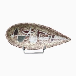 Plato francés Mid-Century de cerámica con textura de Accolay, años 60