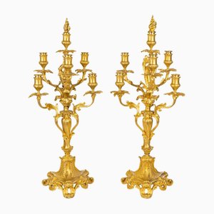 Große Louis XV Kerzenhalter aus Vergoldeter Bronze, 2er Set